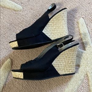 Black/Straw Wedges